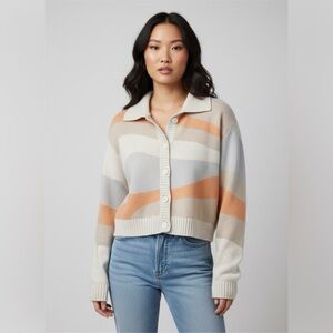 Hollister Women's Colorful Wave Cardigan
